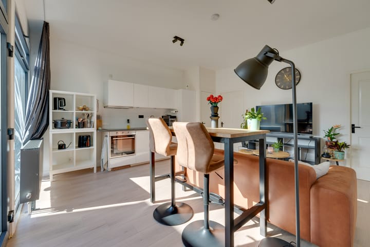 Foto 6 van Jachtwagenstraat 72-A