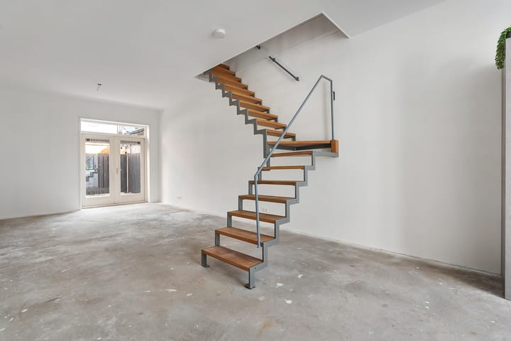 Foto 12 van Molenstraat 18