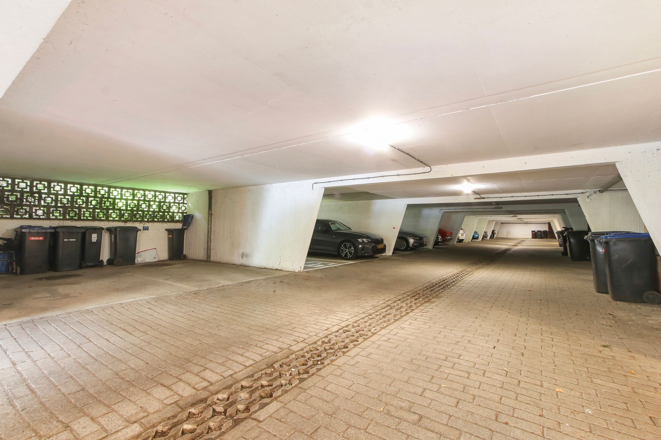 Photo 30 of Vredenburg 73