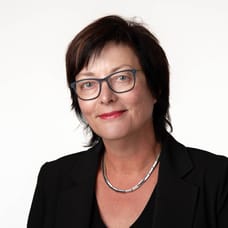 Arina Havinga - Real Estate Agent