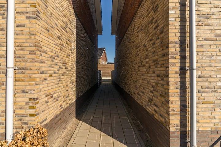 Foto 7 van Gerrit Mouwweg 58