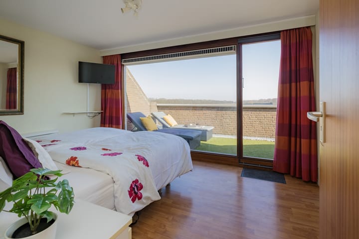 Photo 5 of Lisserdijk 25