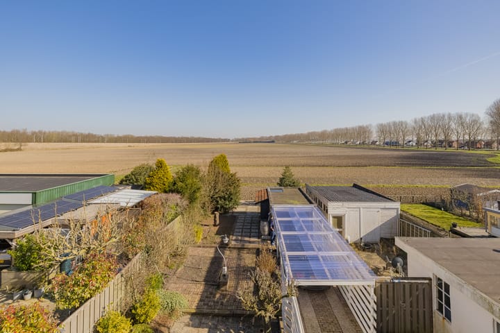 Photo 33 of Lisserdijk 25