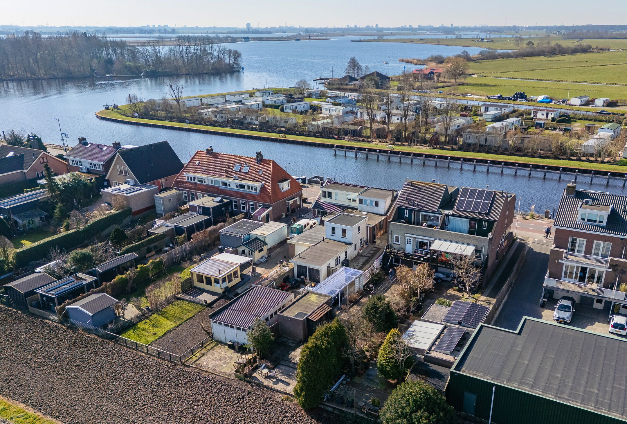 Foto 57 van Lisserdijk 25