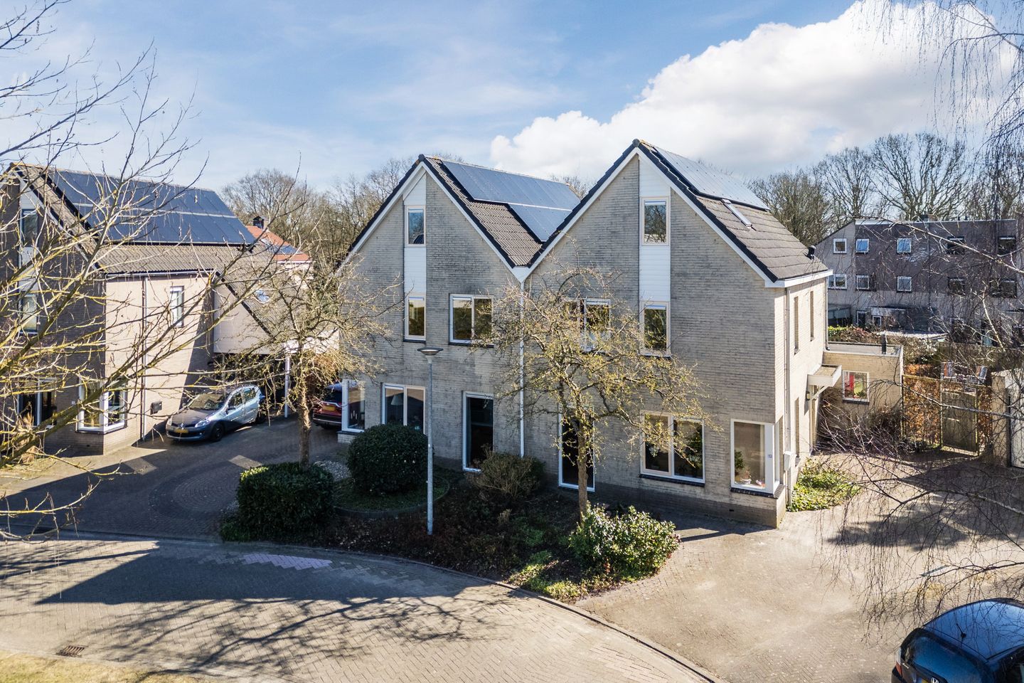 Foto 1 van Roggehullen 12