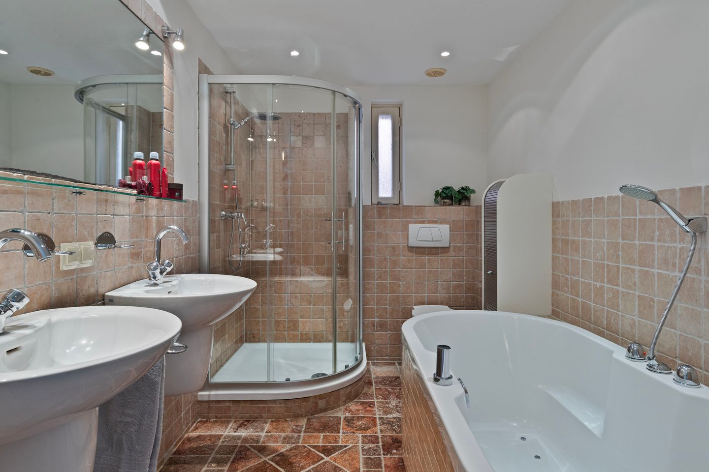 Foto 25 van Schout van Haestrechtsingel 98