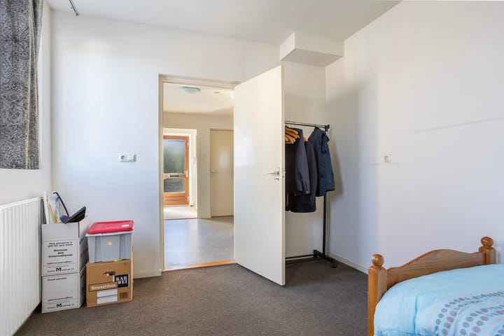 Photo 13 of Pr Hendrikstraat 25