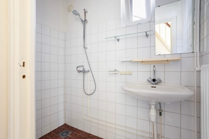 Photo 14 of Pr Hendrikstraat 25