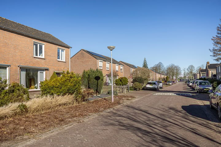 Photo 32 of Pr Hendrikstraat 25