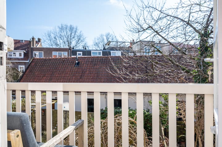 Foto 9 van van Heutszstraat 28