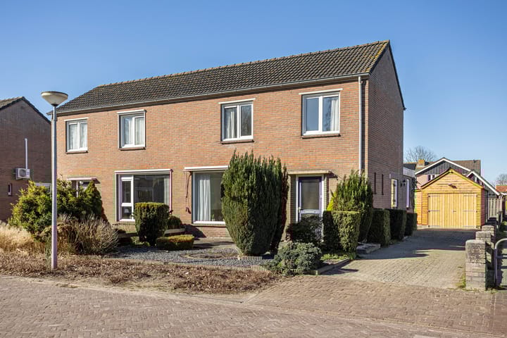 Photo 33 of Pr Hendrikstraat 25