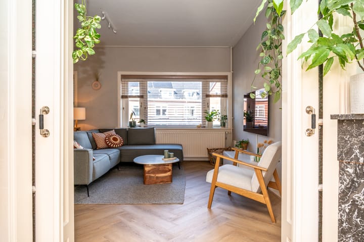 Foto 16 van van Heutszstraat 28