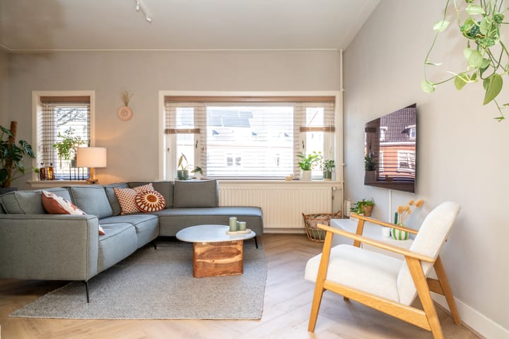 Foto 17 van van Heutszstraat 28