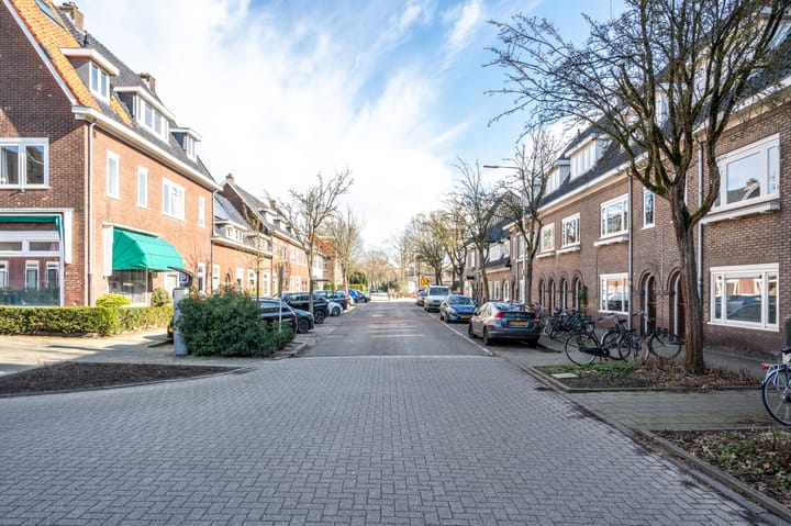 Foto 47 van van Heutszstraat 28