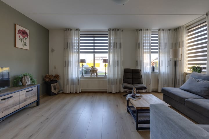 Foto 6 van Valkruid 12