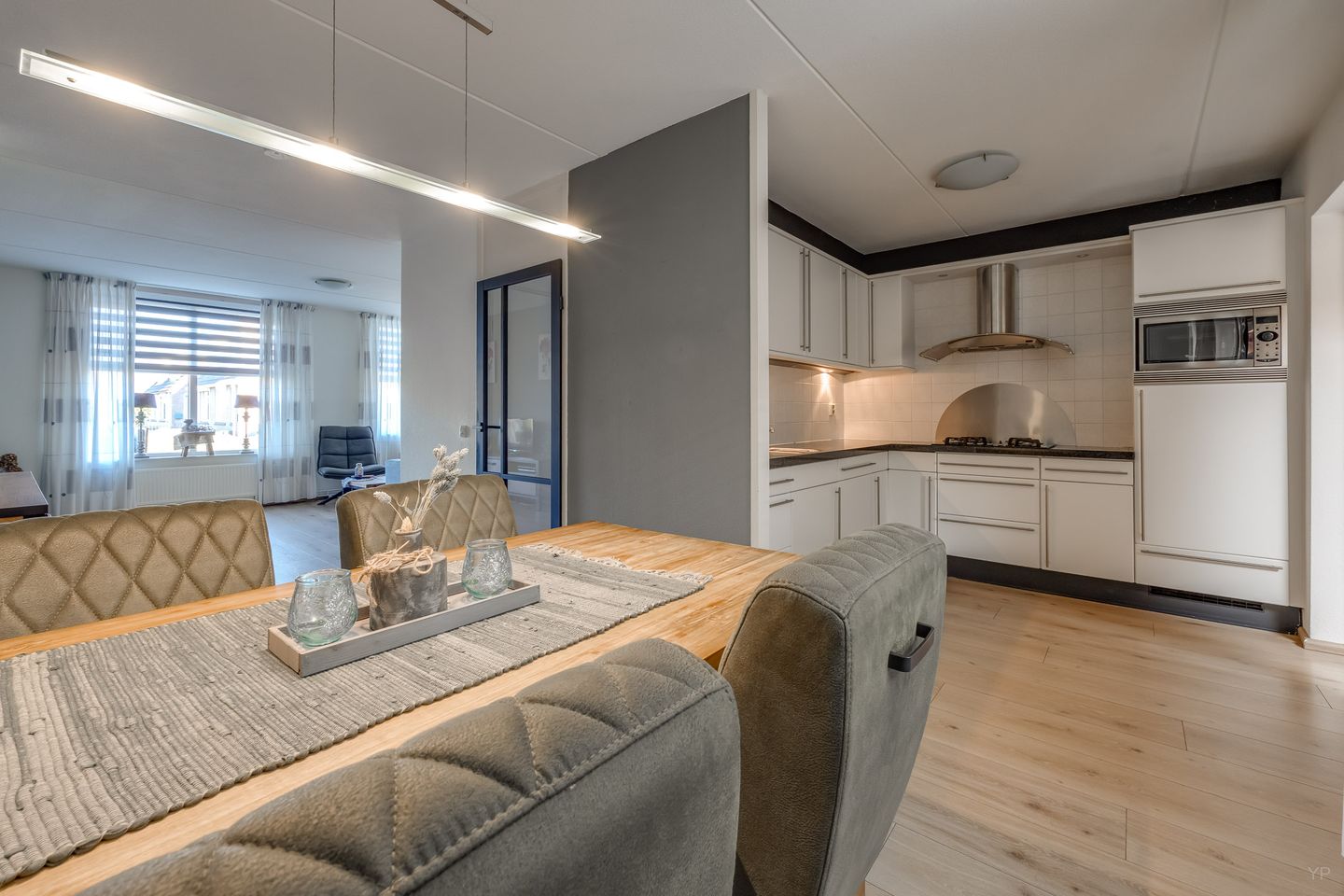 Foto 10 van Valkruid 12