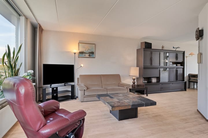 Foto 12 van Arnold van Lieropstraat 48