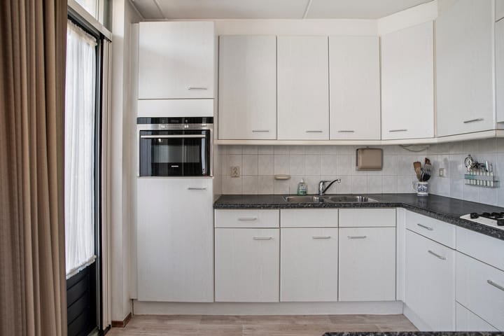 Foto 17 van Arnold van Lieropstraat 48