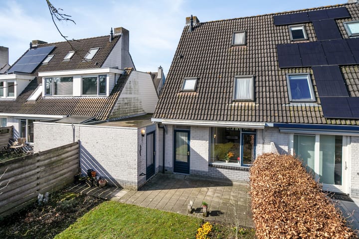 Foto 39 van Arnold van Lieropstraat 48