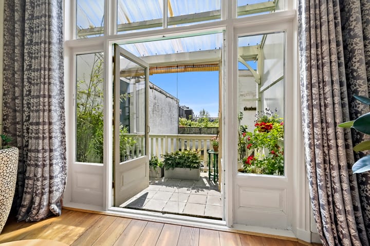 Foto 18 van Spoorsingel 21