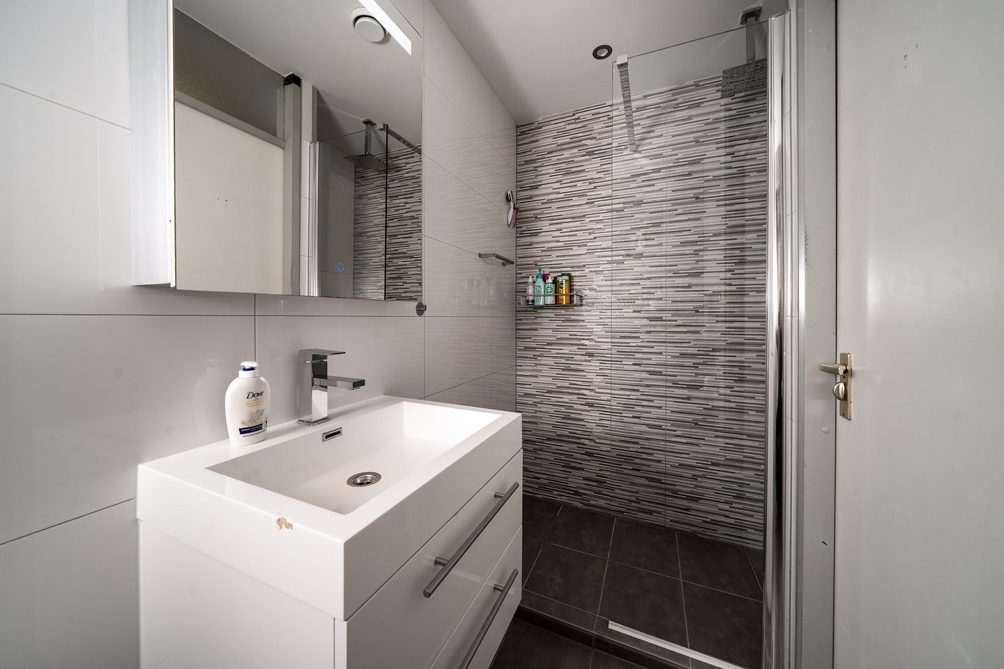 Foto 5 van Zwijnsbergenweg 90