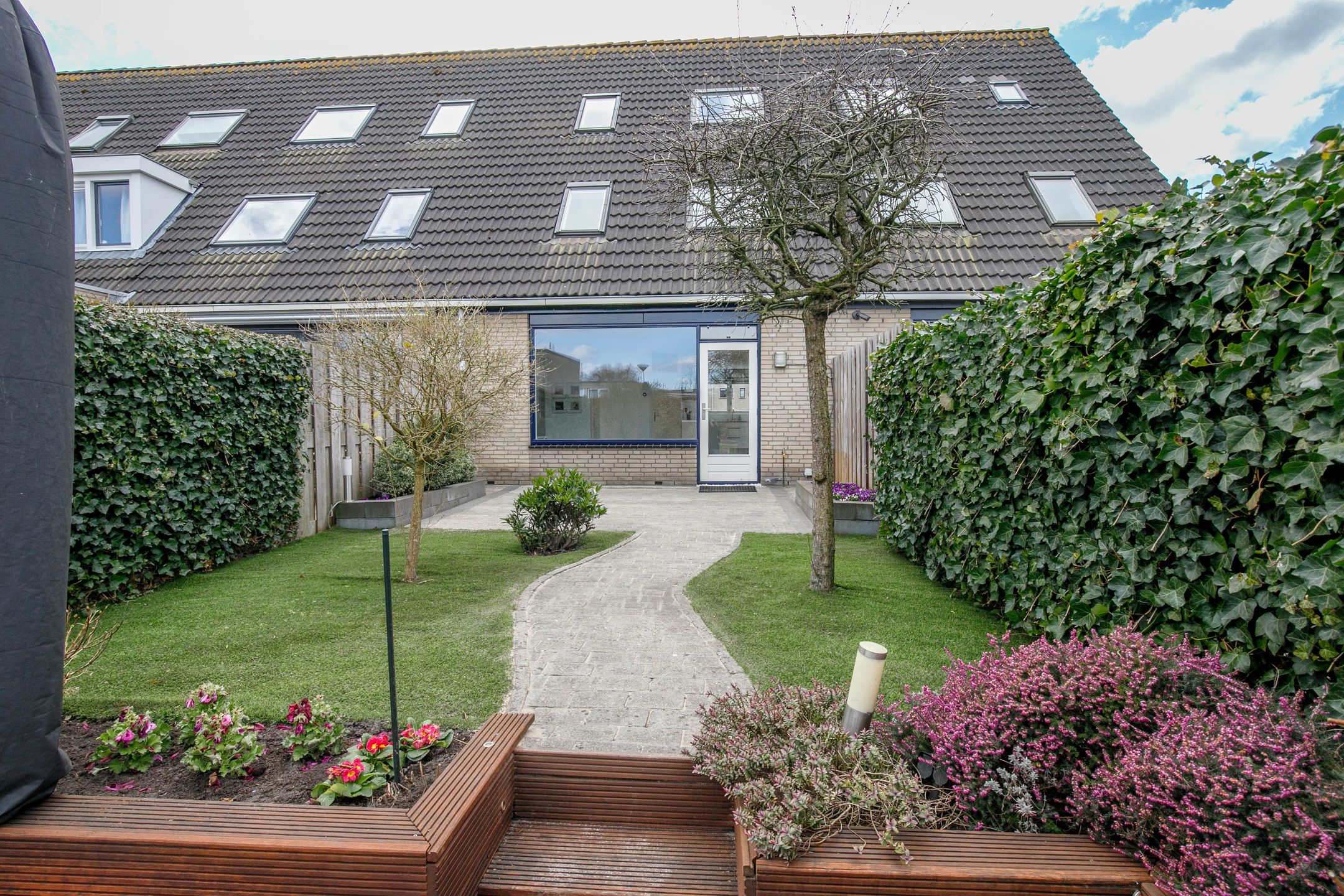 Foto 36 van Hunze 22