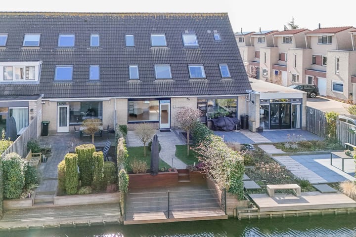 Foto 39 van Hunze 22