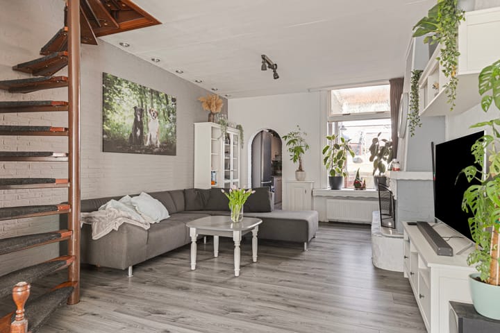 Foto 7 van Huygensstraat 45