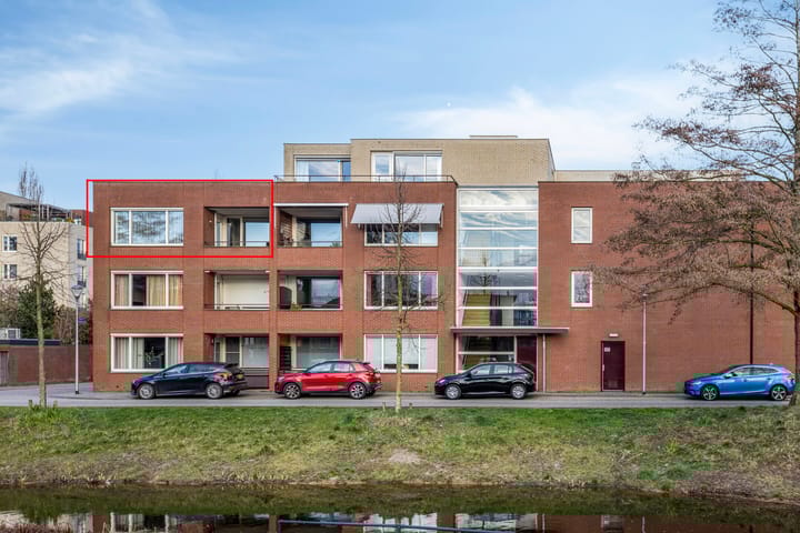 Foto 1 van Schout van Raesfeltstraat 43