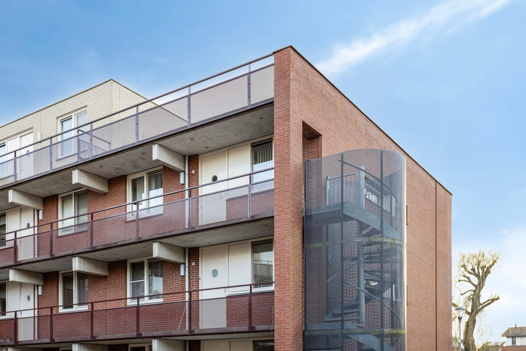 Foto 32 van Schout van Raesfeltstraat 43