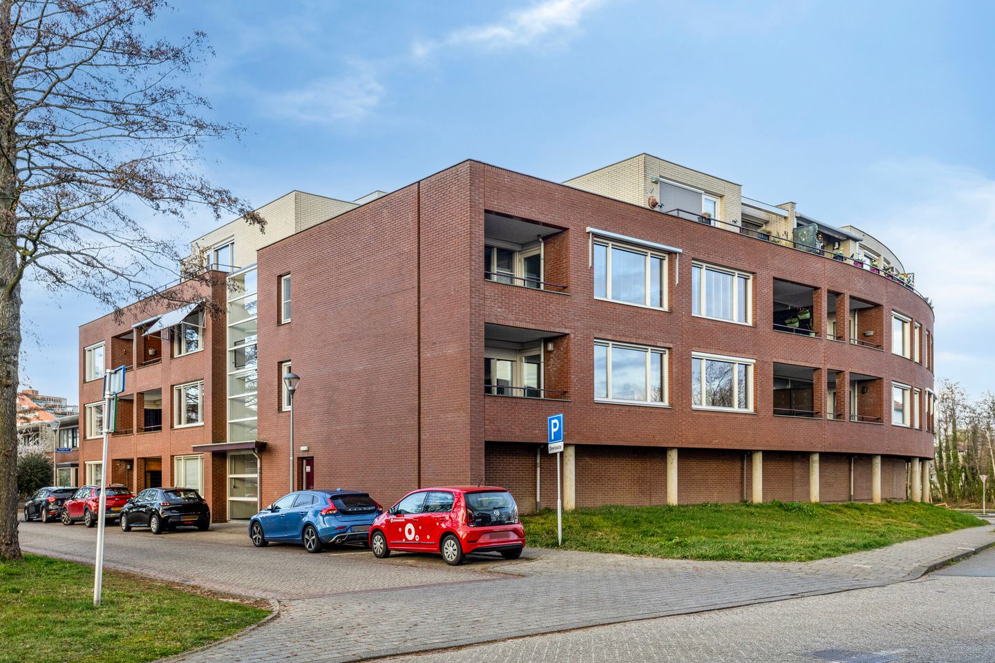 Foto 34 van Schout van Raesfeltstraat 43