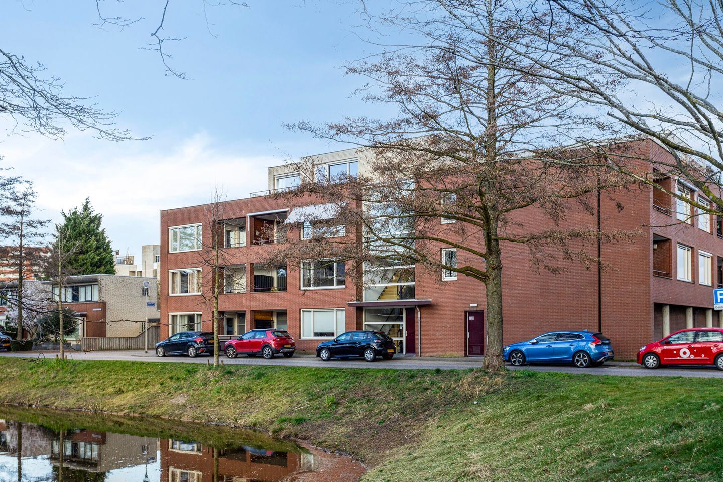 Foto 35 van Schout van Raesfeltstraat 43