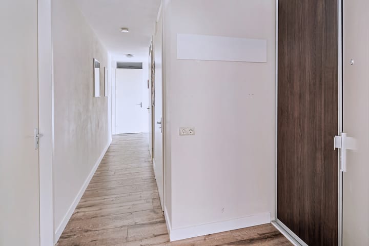 Foto 17 van Kanaalboulevard 42