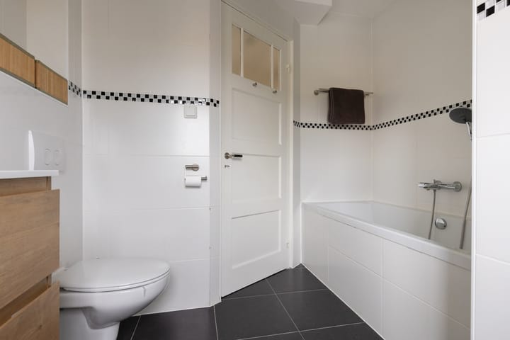 Foto 41 van 2e Brandenburgerweg 3