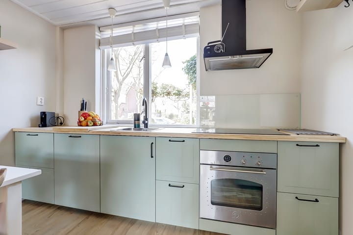 Foto 12 van Schouwenbank 82