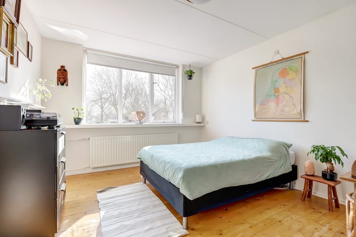 Foto 14 van Schouwenbank 82