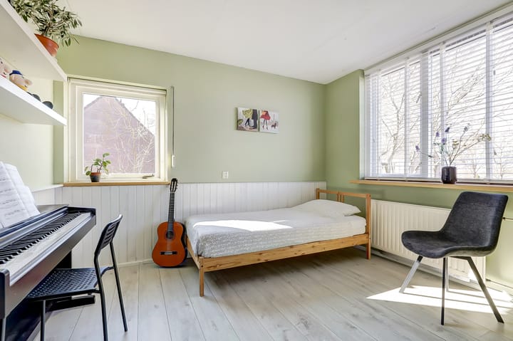 Foto 15 van Schouwenbank 82