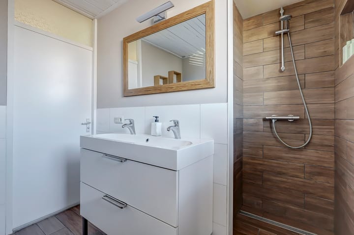 Foto 18 van Schouwenbank 82