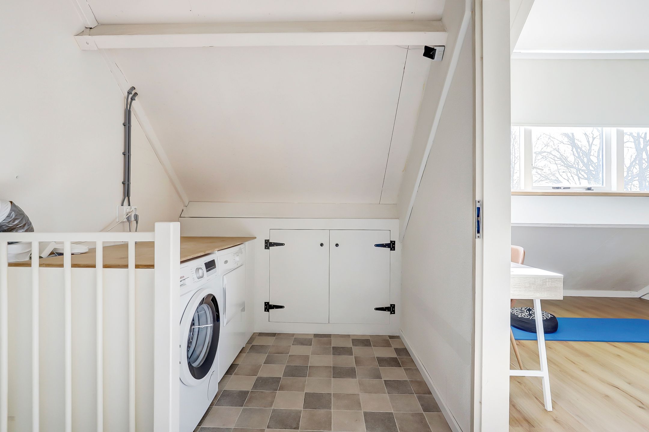 Foto 21 van Schouwenbank 82