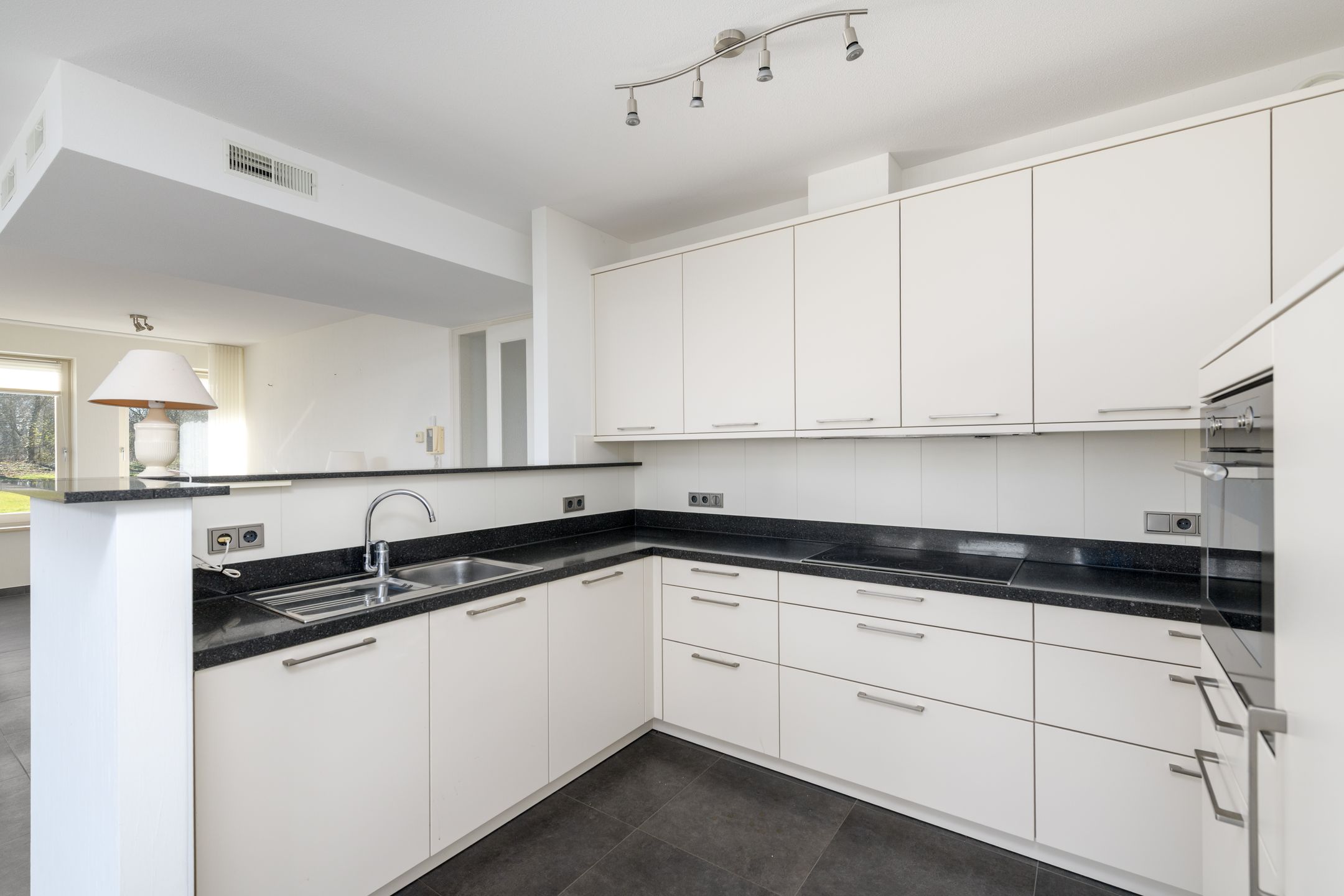 Foto 3 van Weidemaad 142