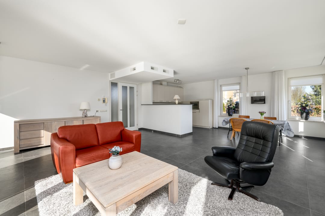 Foto 7 van Weidemaad 142