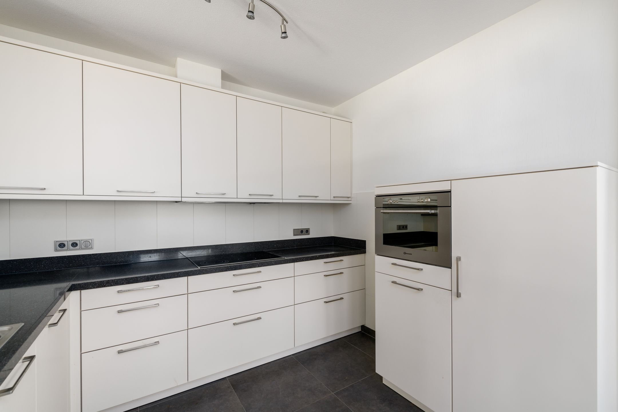 Foto 12 van Weidemaad 142