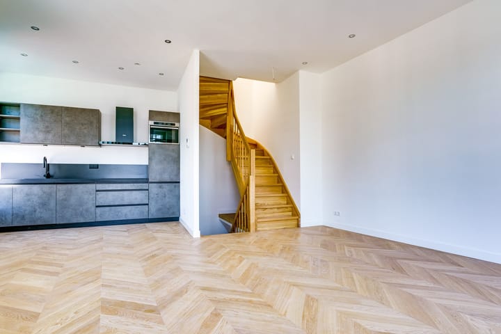 Photo 2 of Muntstraat 9-B