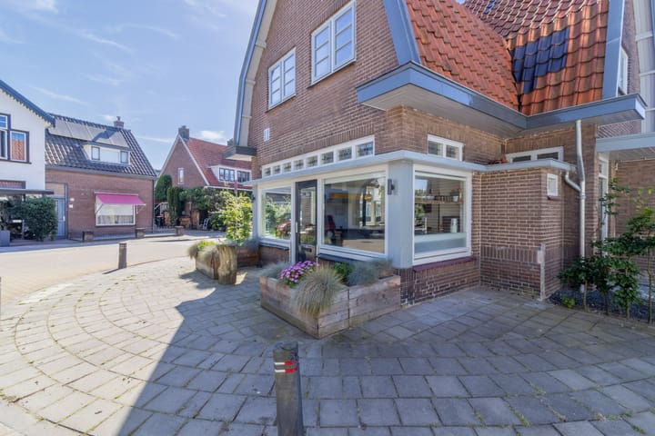 Foto 18 van Sparrenlaan 1