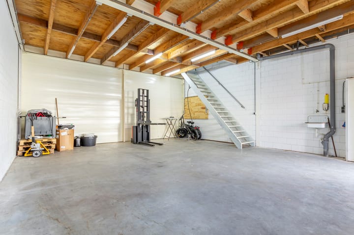 Foto 4 van Ambachtsweg 10-U