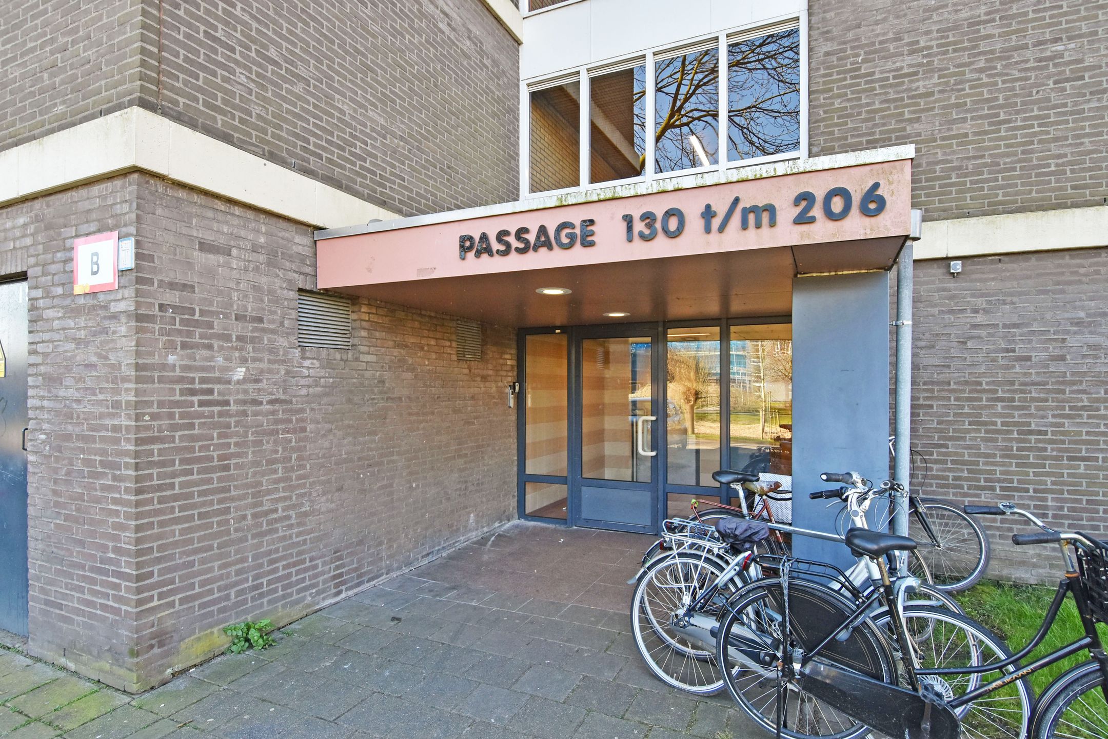 Foto 6 van Passage 136