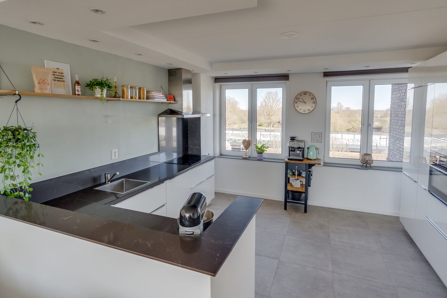 Foto 19 van Pablo Picassostraat 99