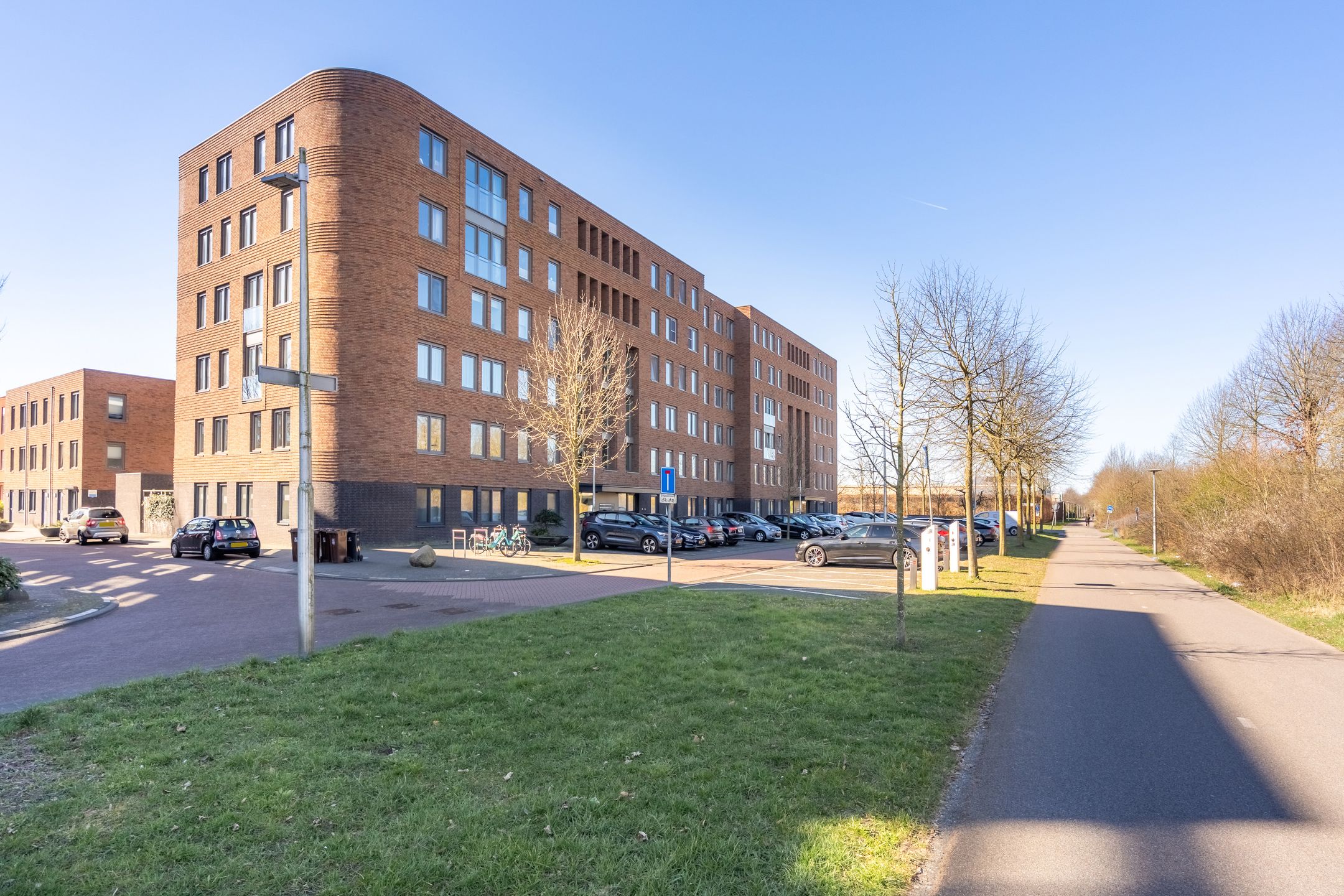 Foto 33 van Pablo Picassostraat 99