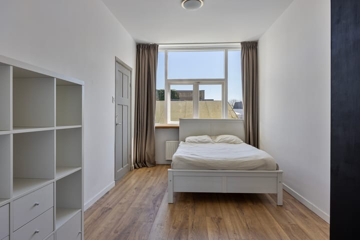 Foto 5 van Parallelweg 11