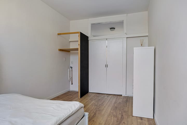 Foto 9 van Parallelweg 11